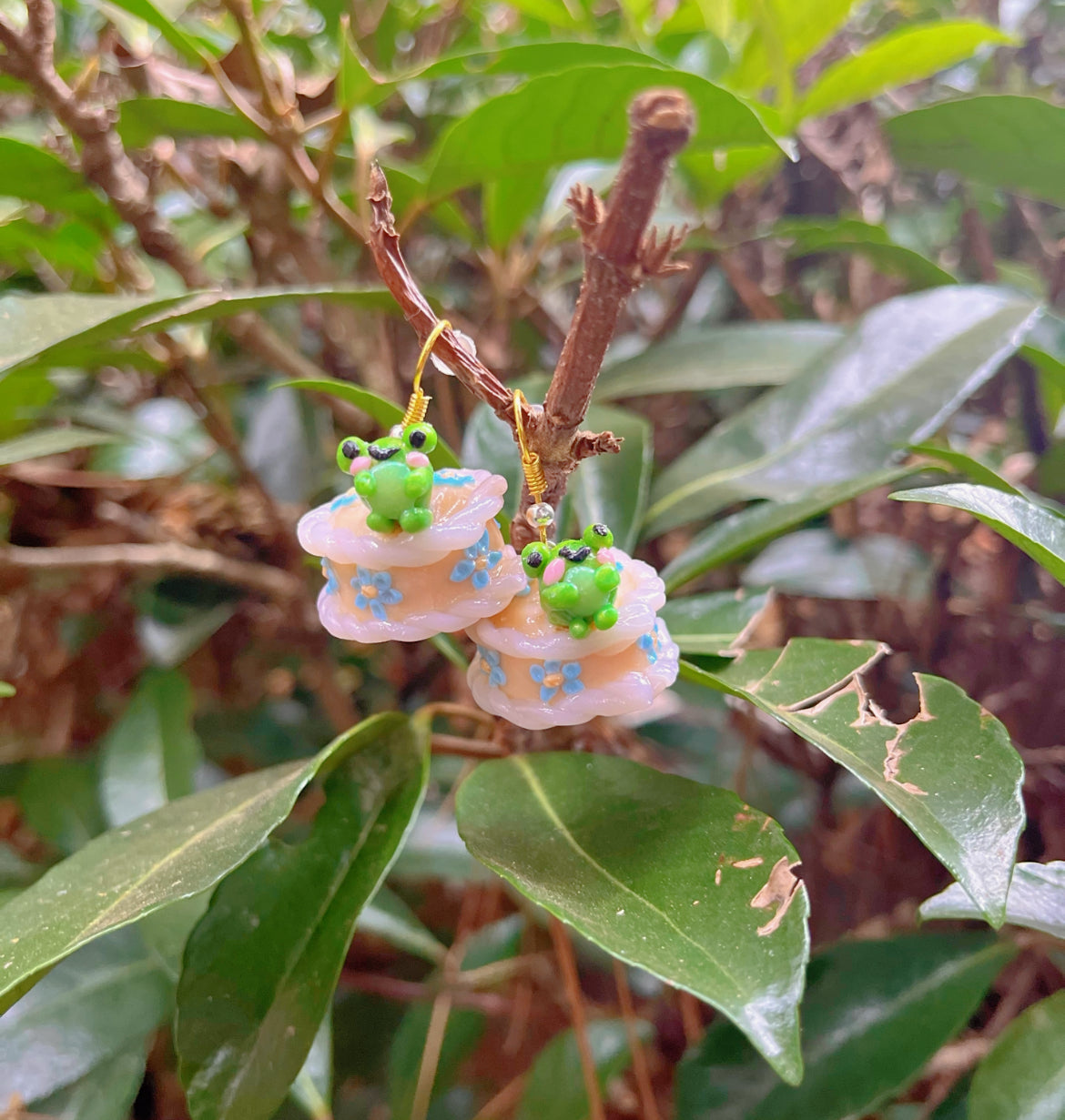 Frog Cake Earring Set!